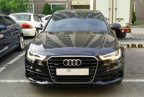 도시남자에게 어울리는차 Audi A4