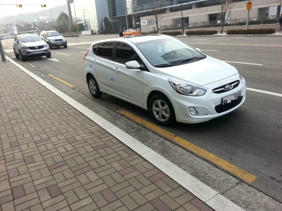 [엑센트위트출고] 소형차 해치백의 매력!