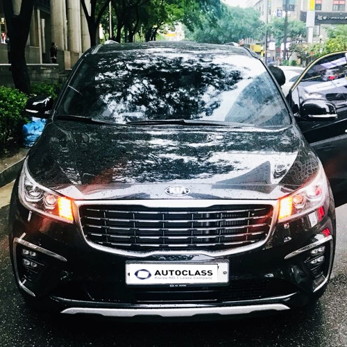 기아 카니발 R2.2 디젤 7인승 리무진 VIP 출고