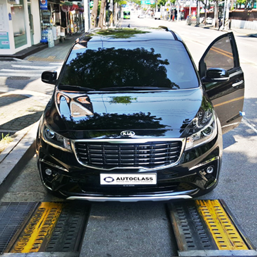 기아 카니발 R2.2 디젤 9인승 럭셔리 출고